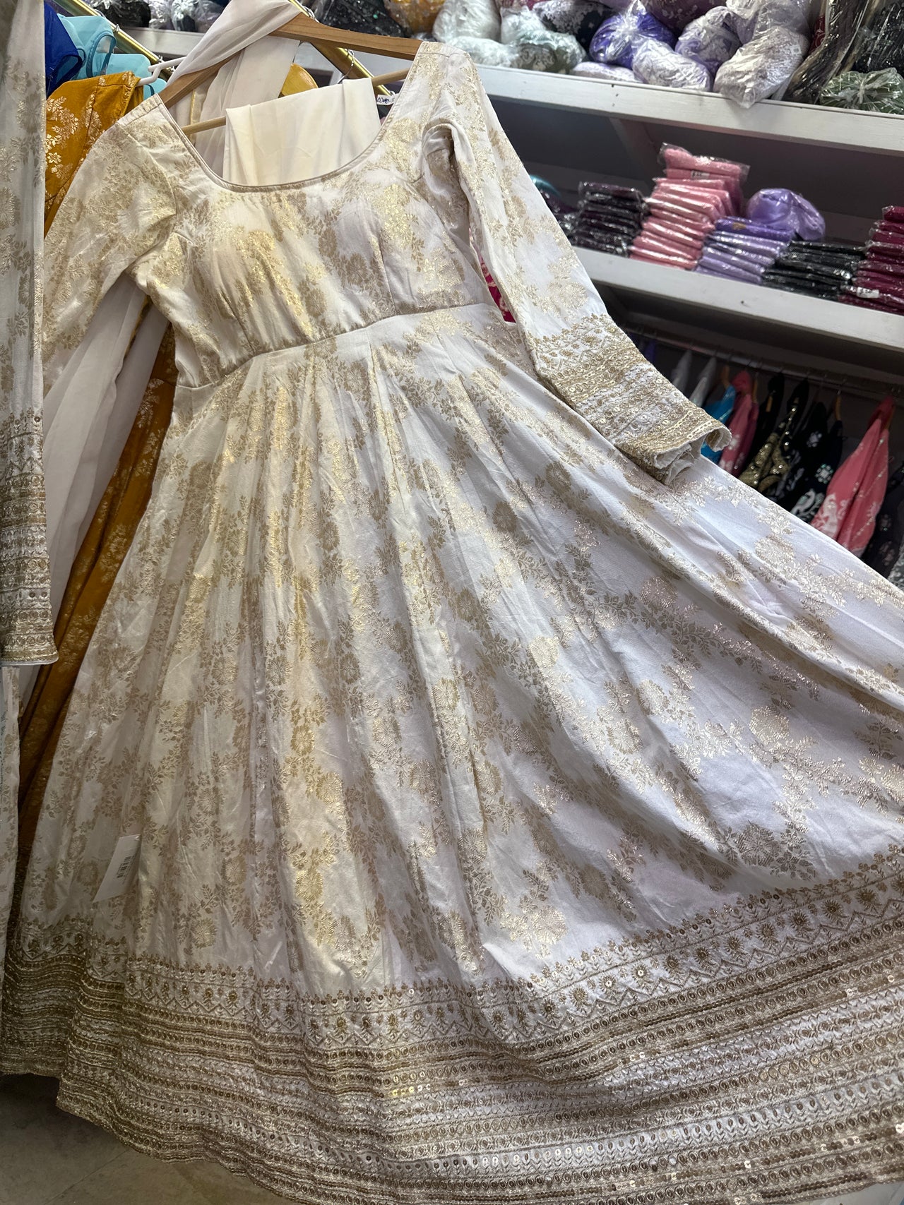 White Dola Slik High Quality Anarkali Set