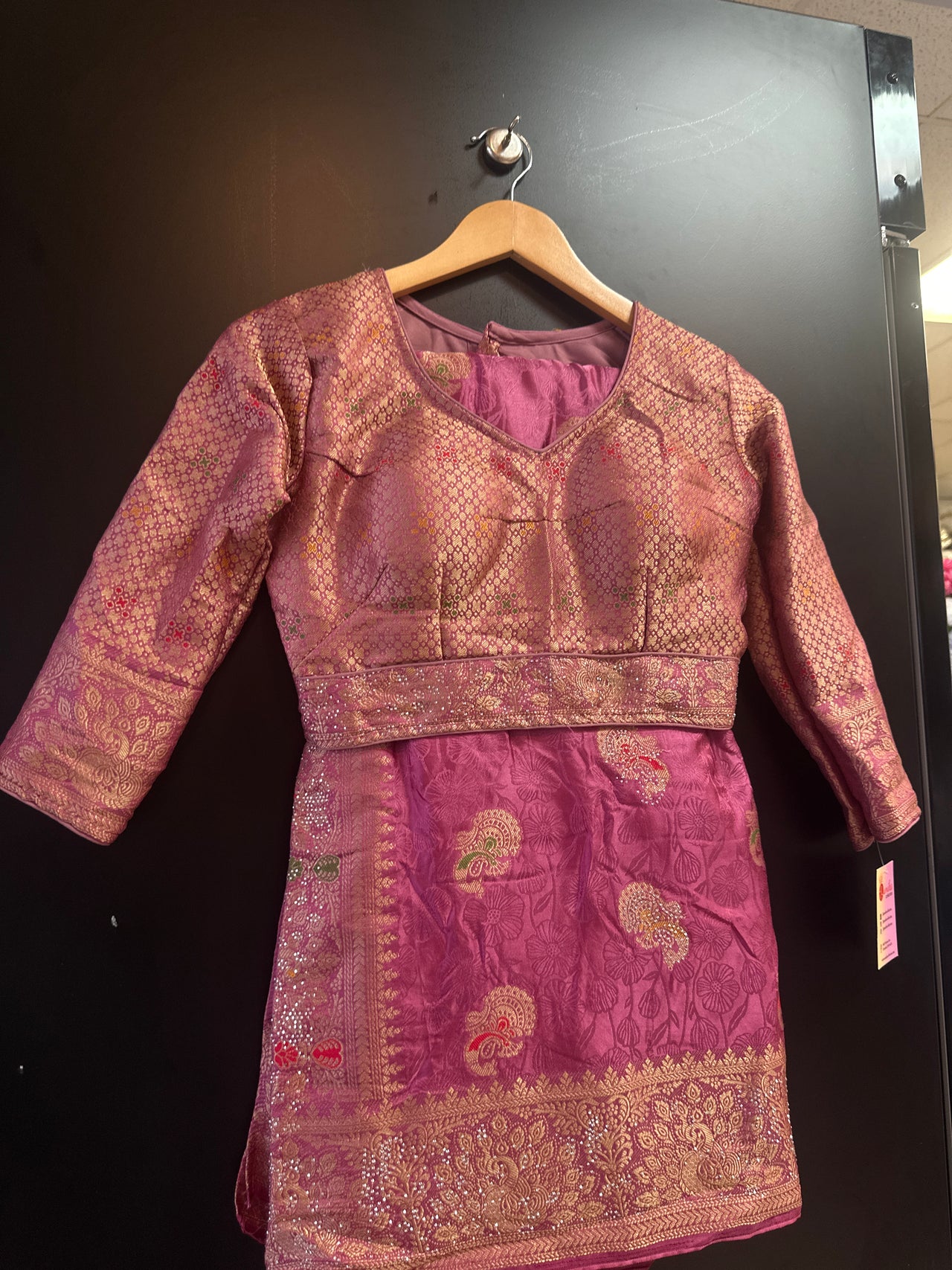 Banarasi Ready to Wear Saree Set- Pink