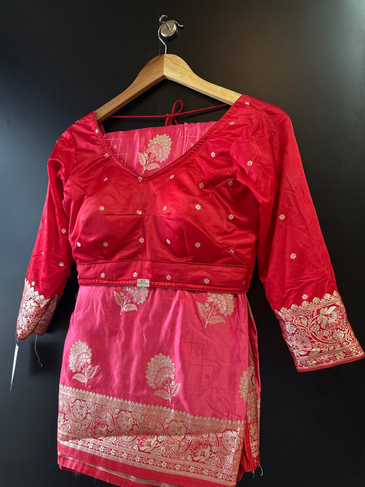 Satan Banarasi Saree - Pink Ready to Wear Saree Set