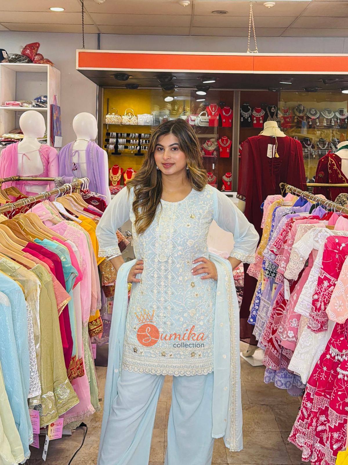 Elegant Pakistani Embroidered Kurta Set – 3 Piece