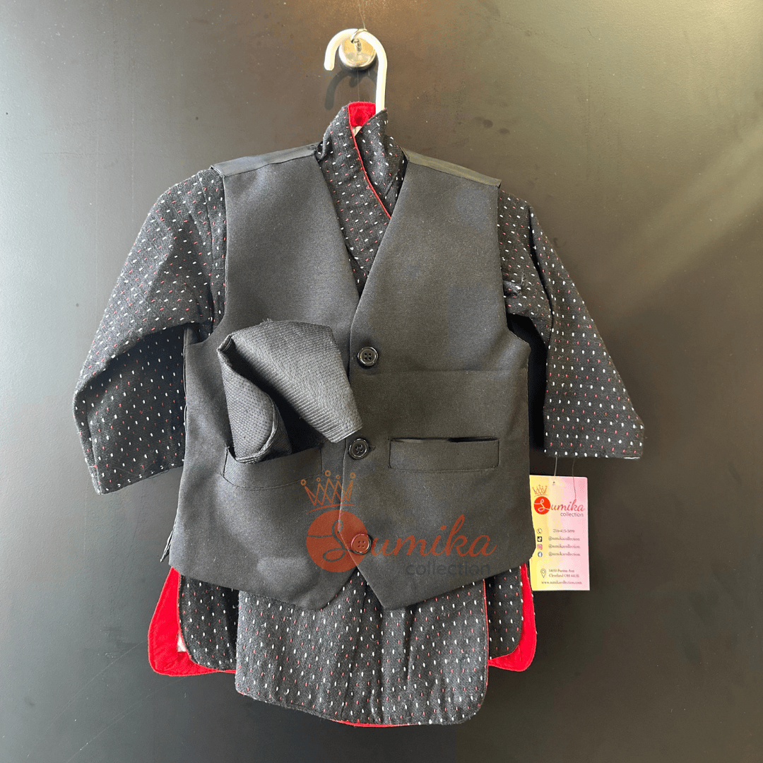 Newari Daura Set with Topi