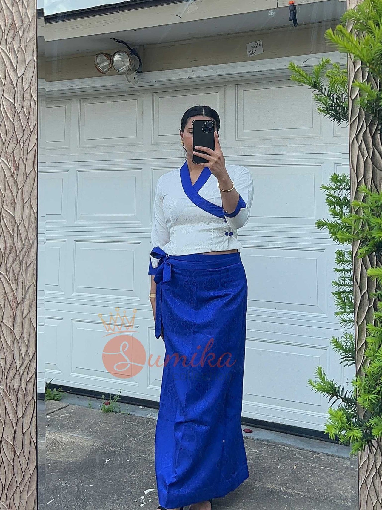 Royal Blue Two Piece Chuppa